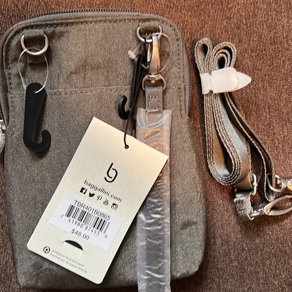 Baggallini crossbody bag - Picture 11 of 11